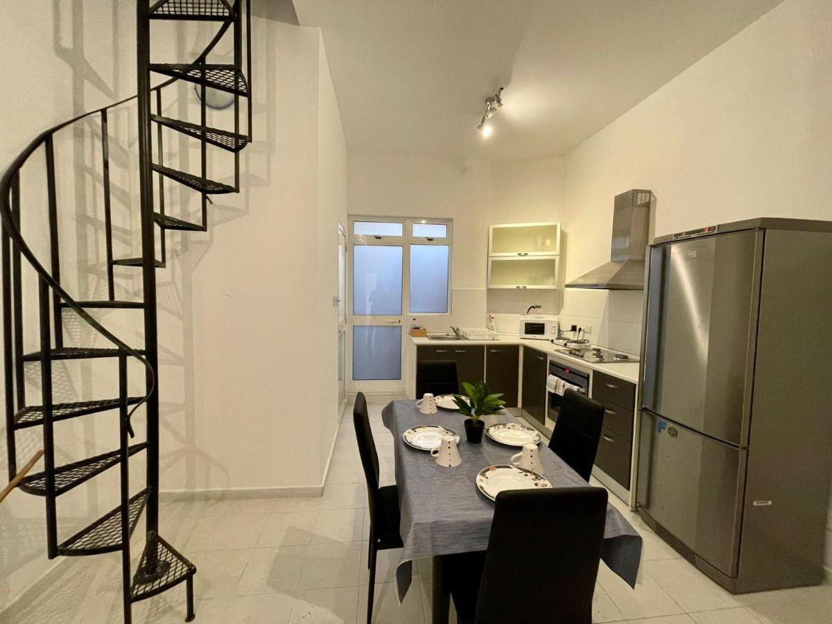 Balesa Property - Modern Duplex House In Central Sliema Exterior photo